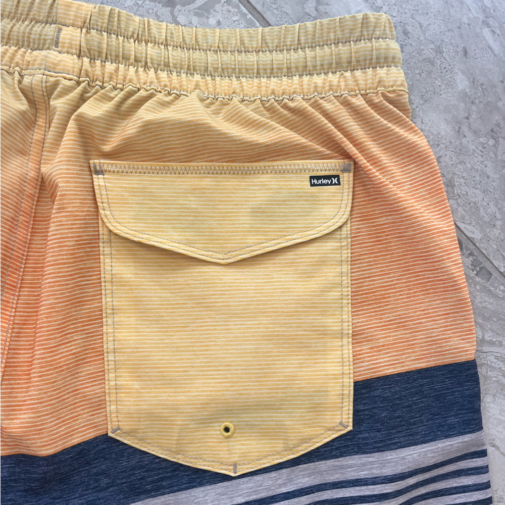 Hurley Men's Orange and Gray Striped Hybrid Swim Shorts, size L - Picture 4 of 6